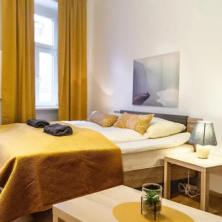 Economy 1Br Apartment Well Connected To The Whole City Vienna Exterior photo