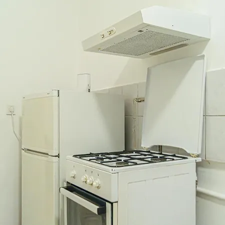Economy 1Br Apartment Well Connected To The Whole City Vienna Exterior photo