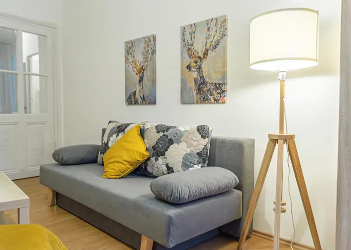 Economy 1Br Apartment Well Connected To The Whole City