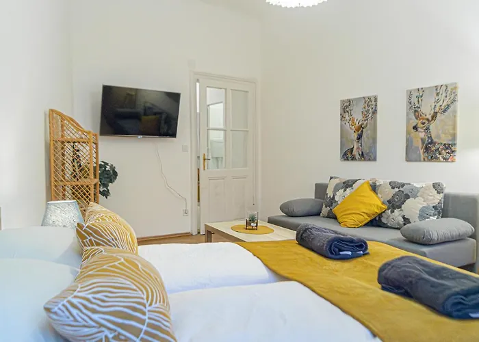 Economy 1Br Apartment Well Connected To The Whole City